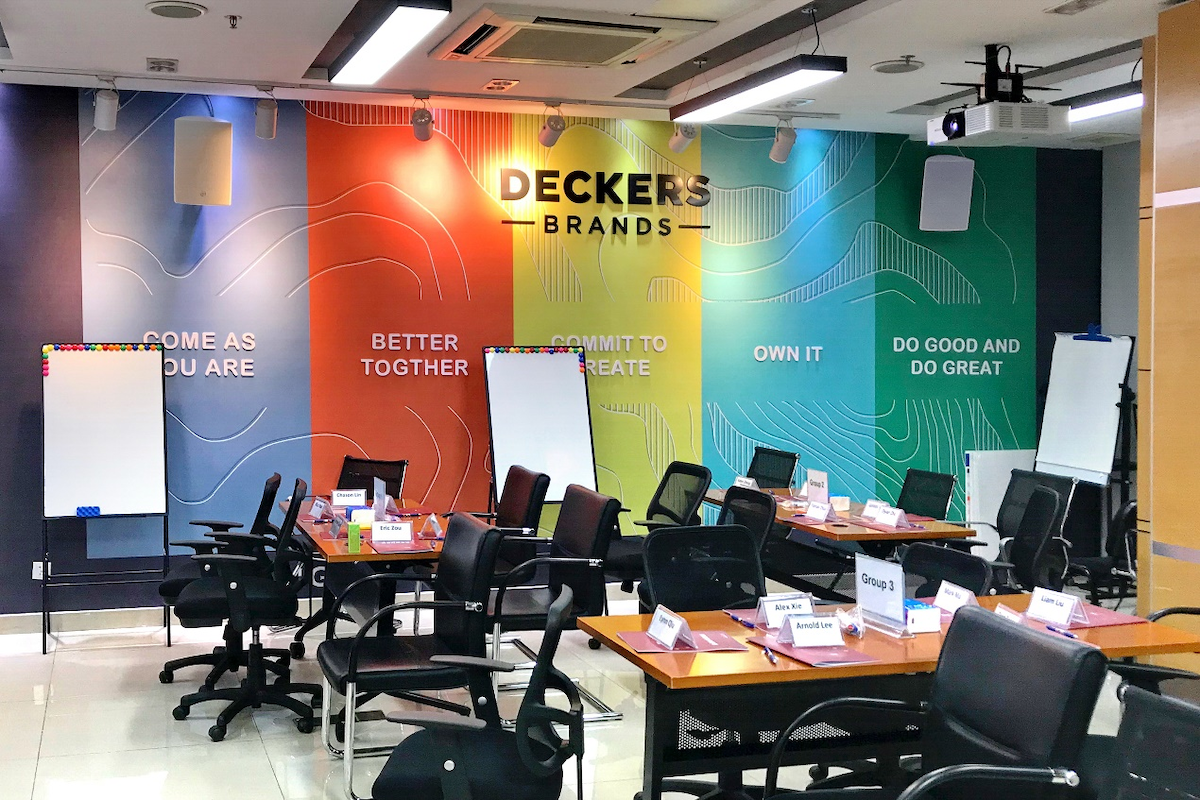 案例｜AG旗舰厅ADECIA会议解决方案协助跨国公司Deckers实现多种会议场景